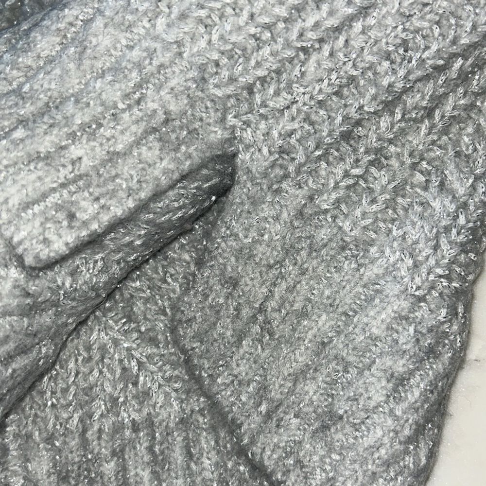 New Universal Thread Gray/Silver 4 Button Cardiga… - image 5